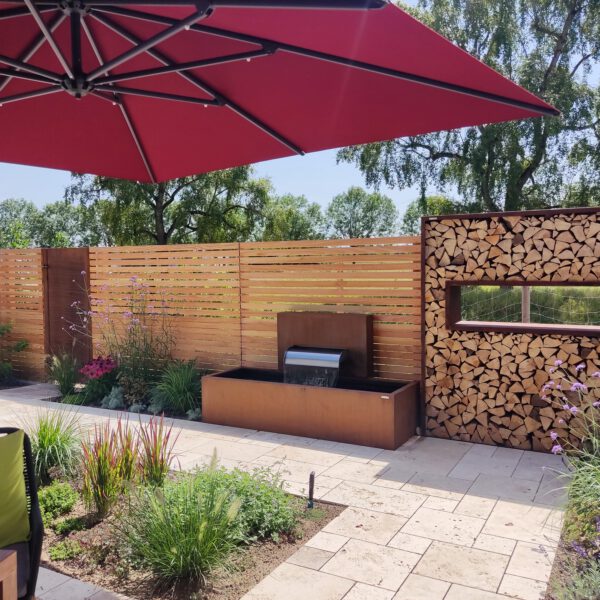 Oase mit Ausblick in Sitzhöhe